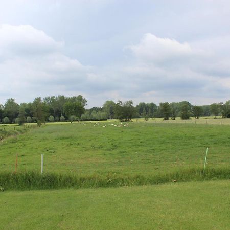 De Weije Wereld Bed & Breakfast Sint-Oedenrode ภายนอก รูปภาพ