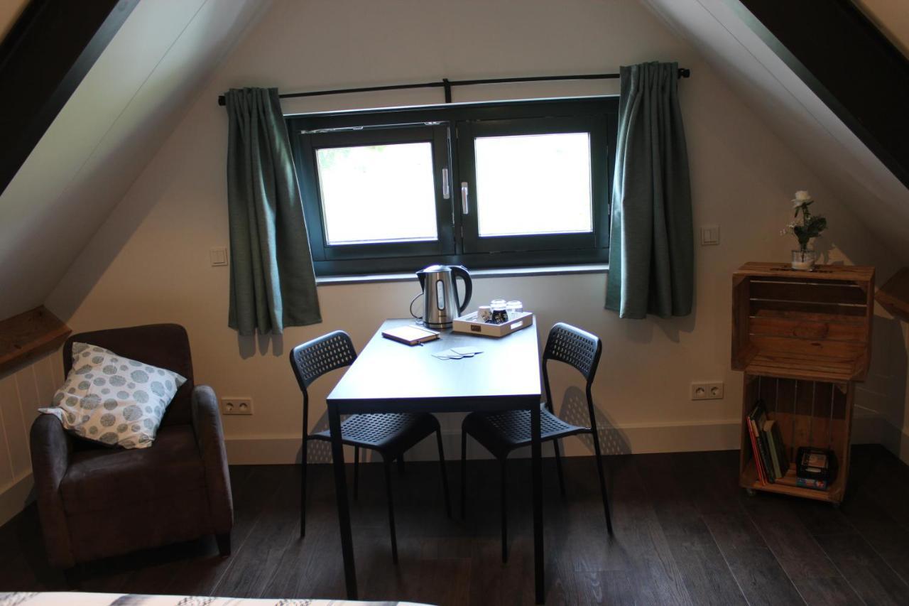 De Weije Wereld Bed & Breakfast Sint-Oedenrode ภายนอก รูปภาพ