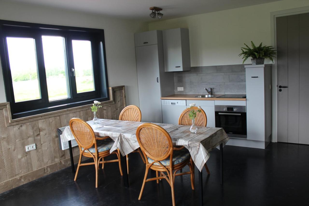 De Weije Wereld Bed & Breakfast Sint-Oedenrode ภายนอก รูปภาพ
