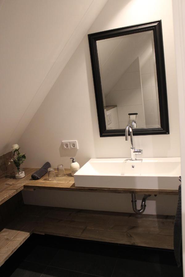 De Weije Wereld Bed & Breakfast Sint-Oedenrode ภายนอก รูปภาพ