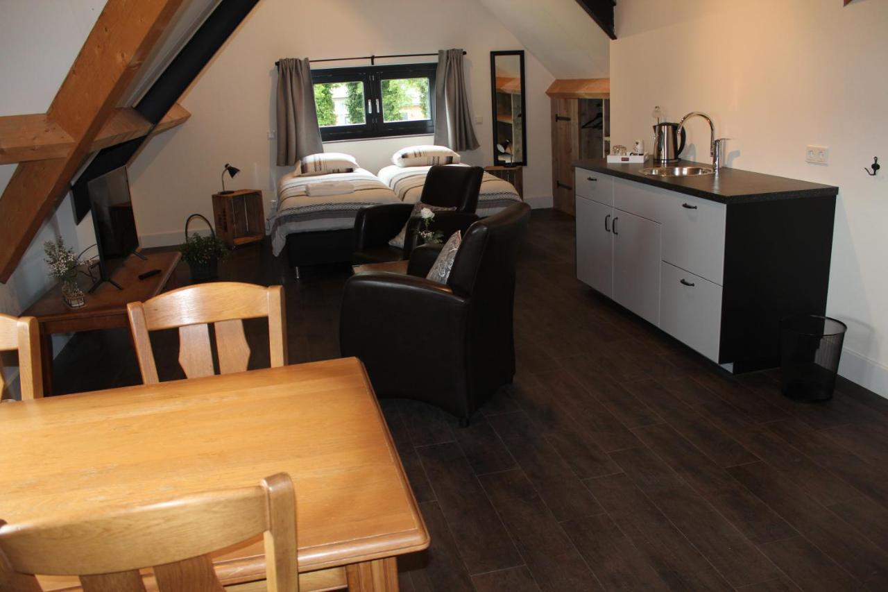 De Weije Wereld Bed & Breakfast Sint-Oedenrode ภายนอก รูปภาพ
