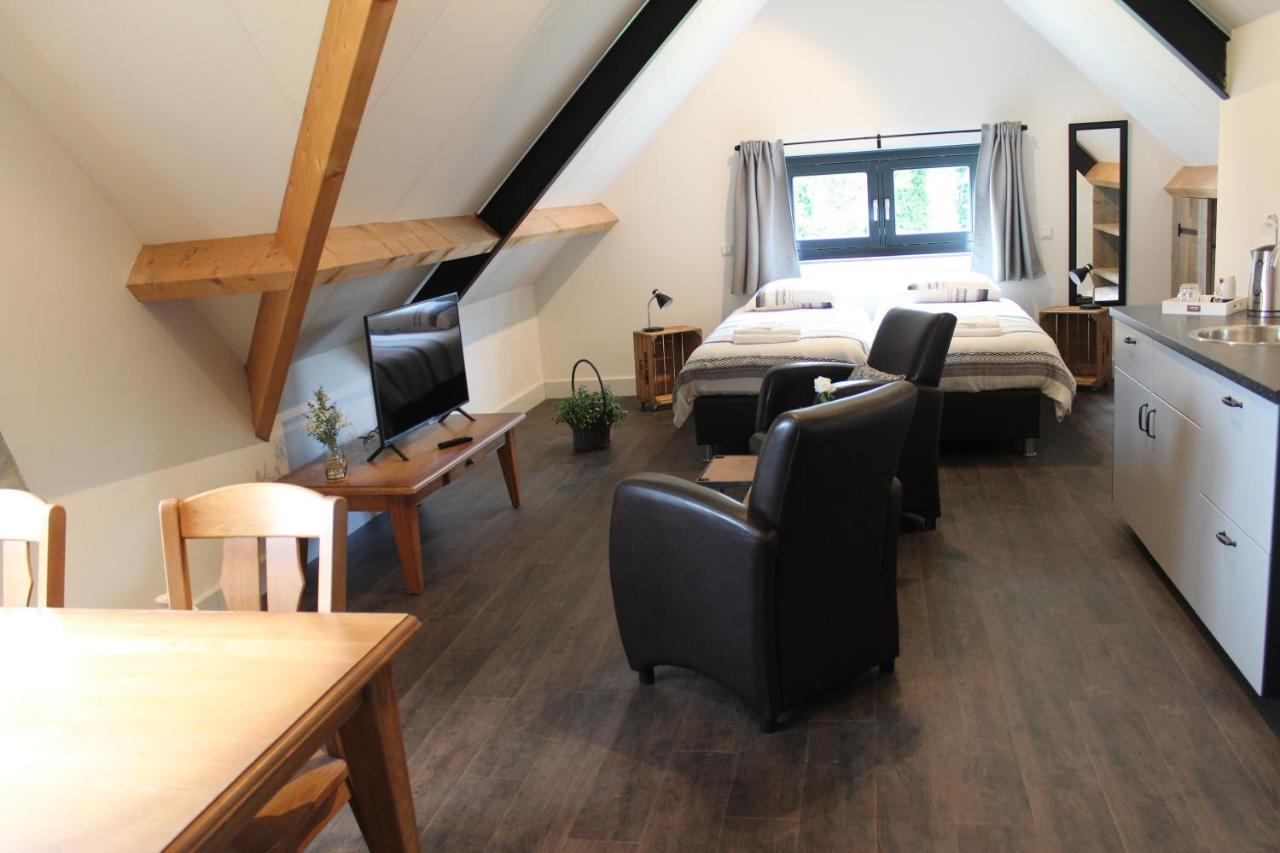 De Weije Wereld Bed & Breakfast Sint-Oedenrode ภายนอก รูปภาพ